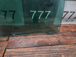 Стекло двери задней правой Renault Kaptur 16-22 Б/У Оригинал 823007050R