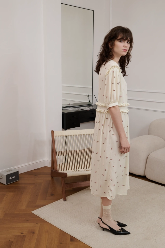 Платье, молочный