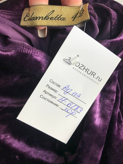 Платье Colambetta бархатное, визуально на 42 размер