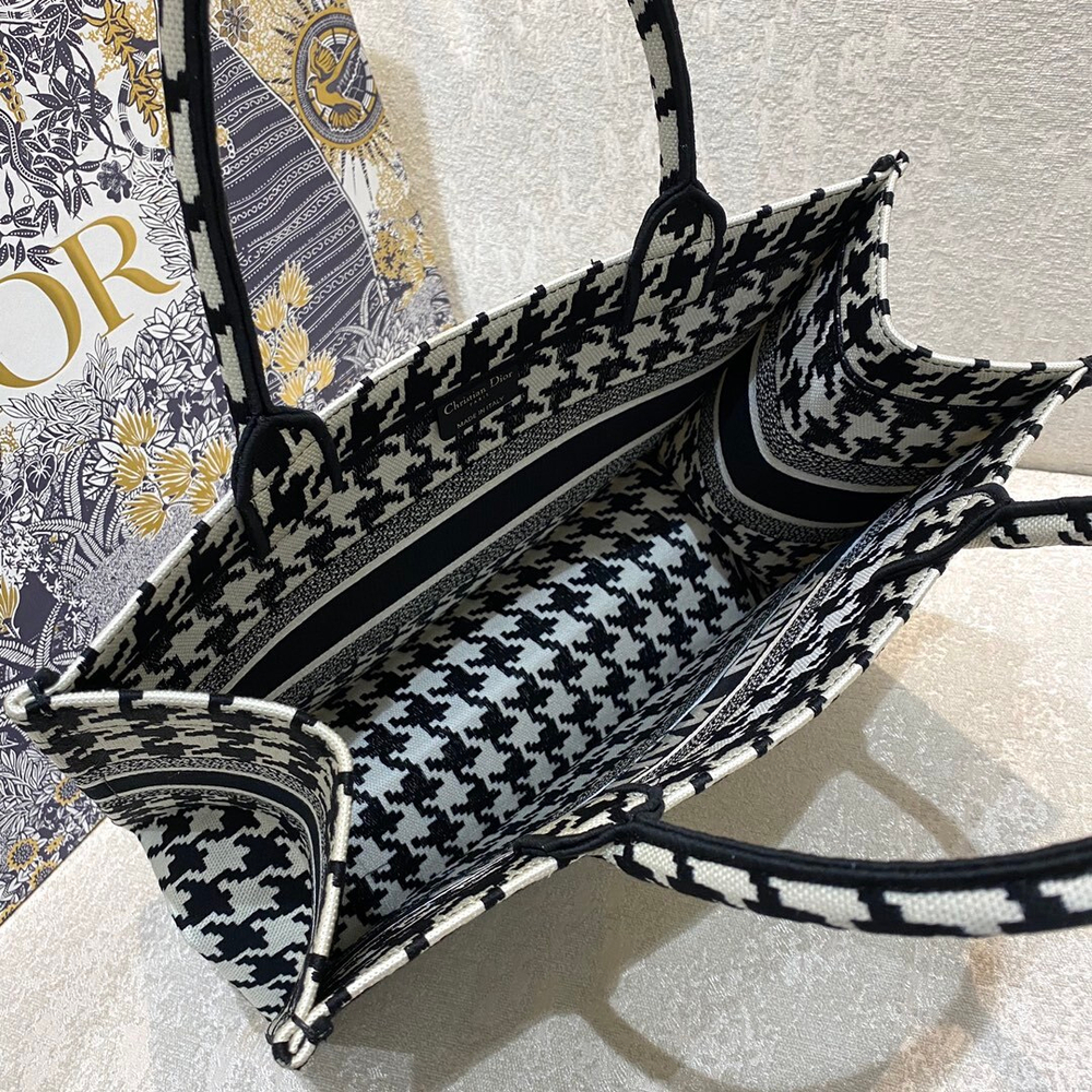 Christian Dior Book Tote 36 cm
