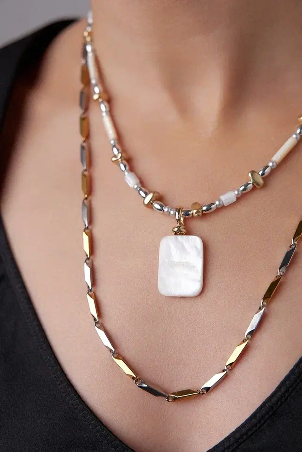 HMG 1328 Колье двойное с прямоугольным перламутром mix арт.2500