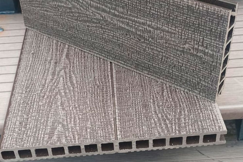 Ступень ДПК Deckron Woodlike 317x28x4000мм, венге