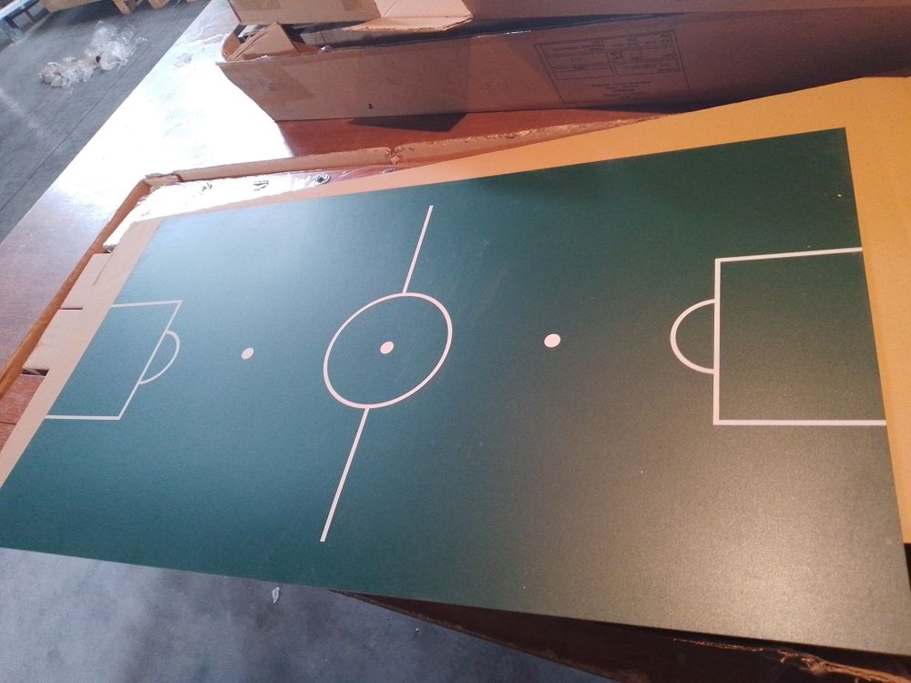 Настольный футбол (кикер) "Express" (121 x 61 x 79 см, орех)