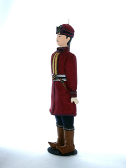 Кукла сувенирная фарфоровая. Астраханская губ. Калмыцкий праздничный мужской костюм. К.18-н.19 в.