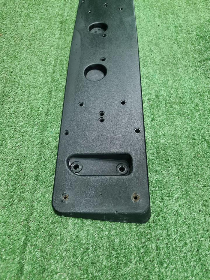 Площадка номера Mercedes GLE C292 (2015-2019) AMG