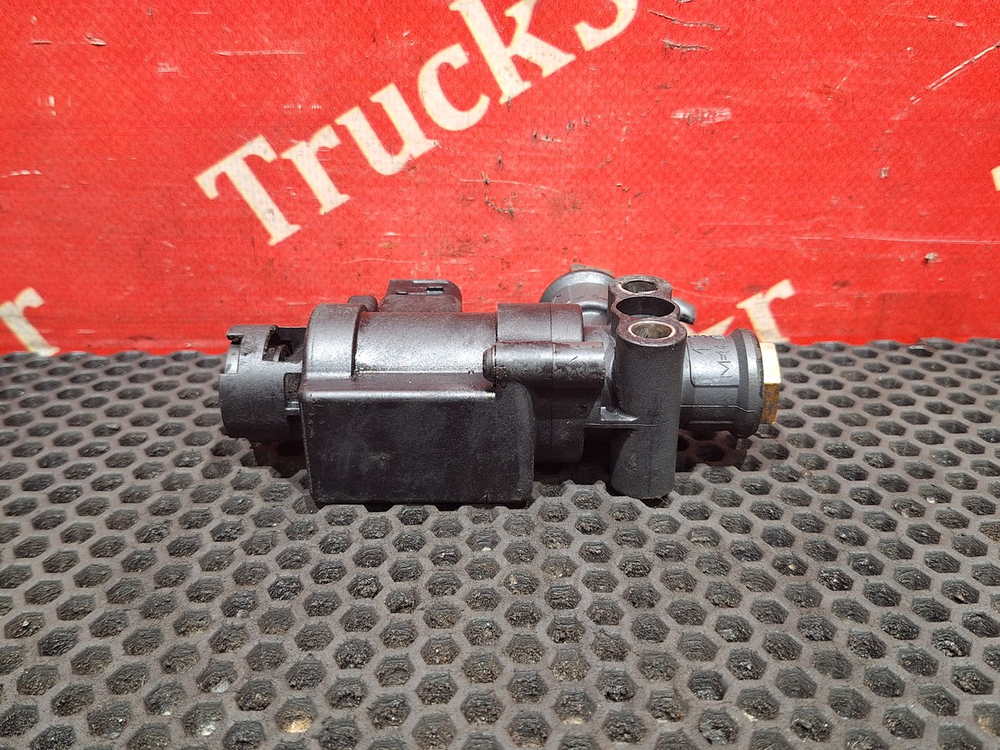 Клапан электромагнитный