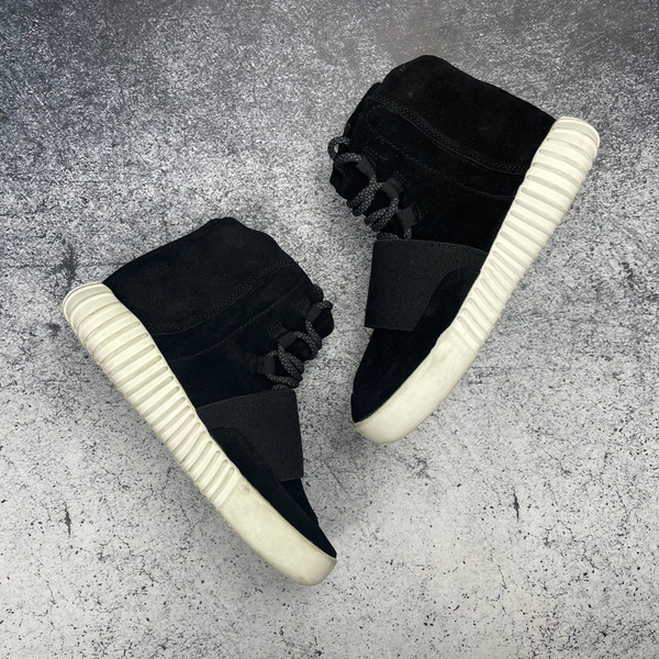 Кроссовки Adidas Yeezy 750 black