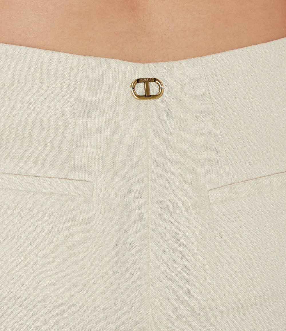 Льняное шорты TWINSET - бежевый(251TP2162)