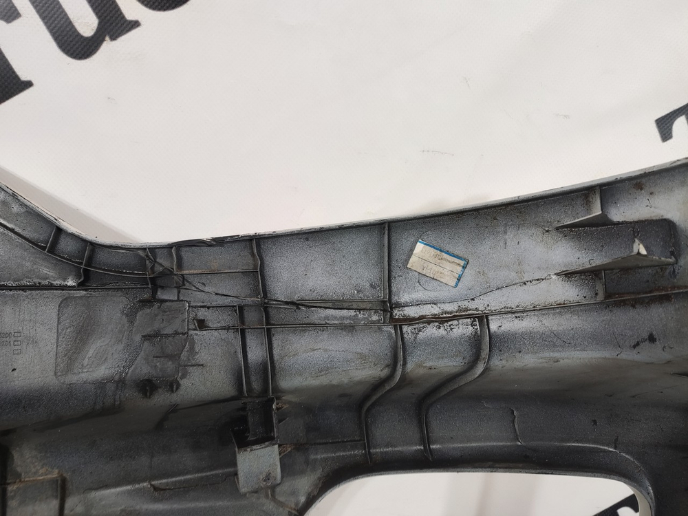 Бампер передний правая часть