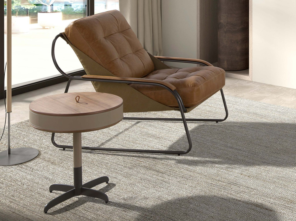 Круглый угловой стол 2156 из кожи, ореха и серой стали