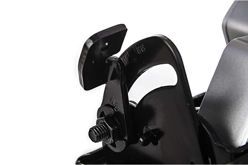 Дисковая пила Makita 5477NB