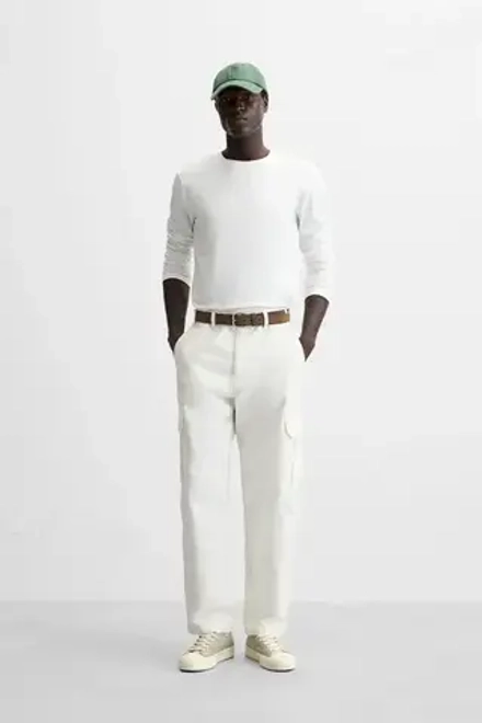 ZARA БАЗОВАЯ ФУТБОЛКА SLIM FIT, БЕЛЫЙ