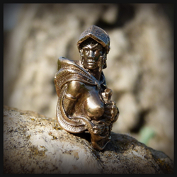 Бусина "Воительница" для темляков или браслетов , бронза