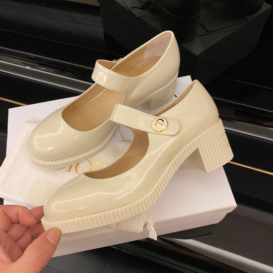 Кожаные туфли