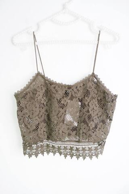 Топ Vero Moda красивый, маркировка 155/76А, визуально на 38 размер, новый