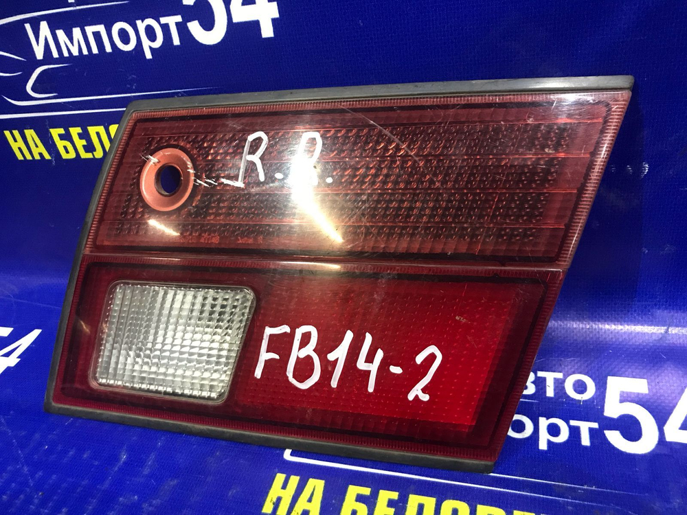 Вставка багажника правая NISSAN SUNNY 1998