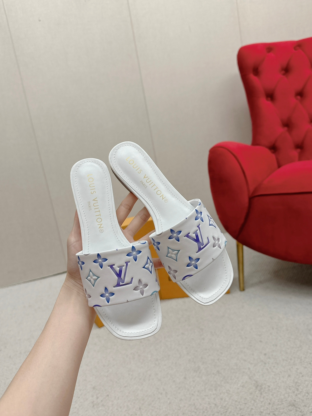 Louis Vuitton Slide