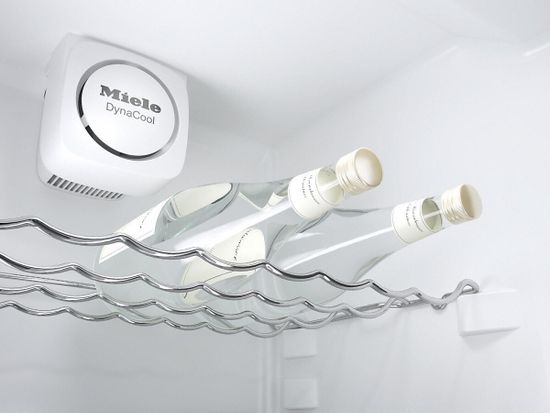 Холодильник Miele KFN 29162D CS