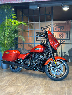 STREET GLIDE SPECIAL, 2024 (Whiskey Fire/Black Trim