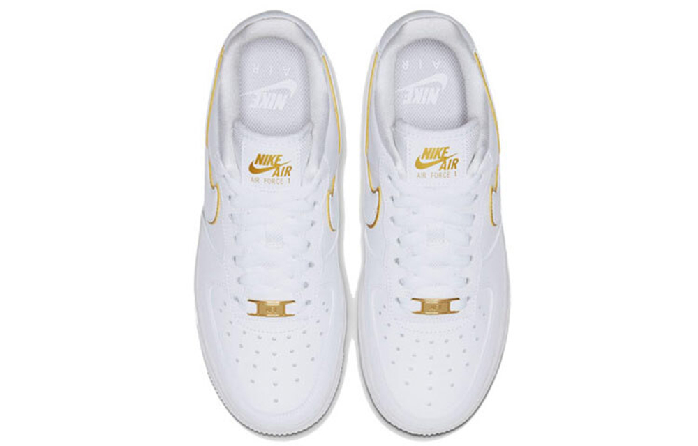 Кроссовки Nike Air Force 1 07 Ess (Женская размерная сетка)