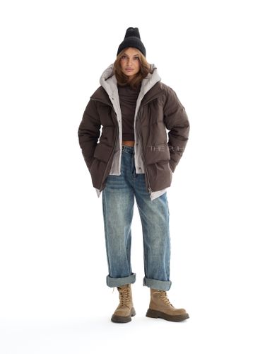 Куртка с контрастной отделкой в шоколадном цвете