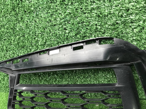 Решетка перед. бампера BMW 5er G30 (17-20) M-paket