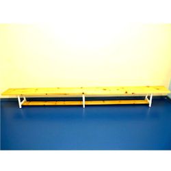 Скамья гимнастическая на металлических ножках