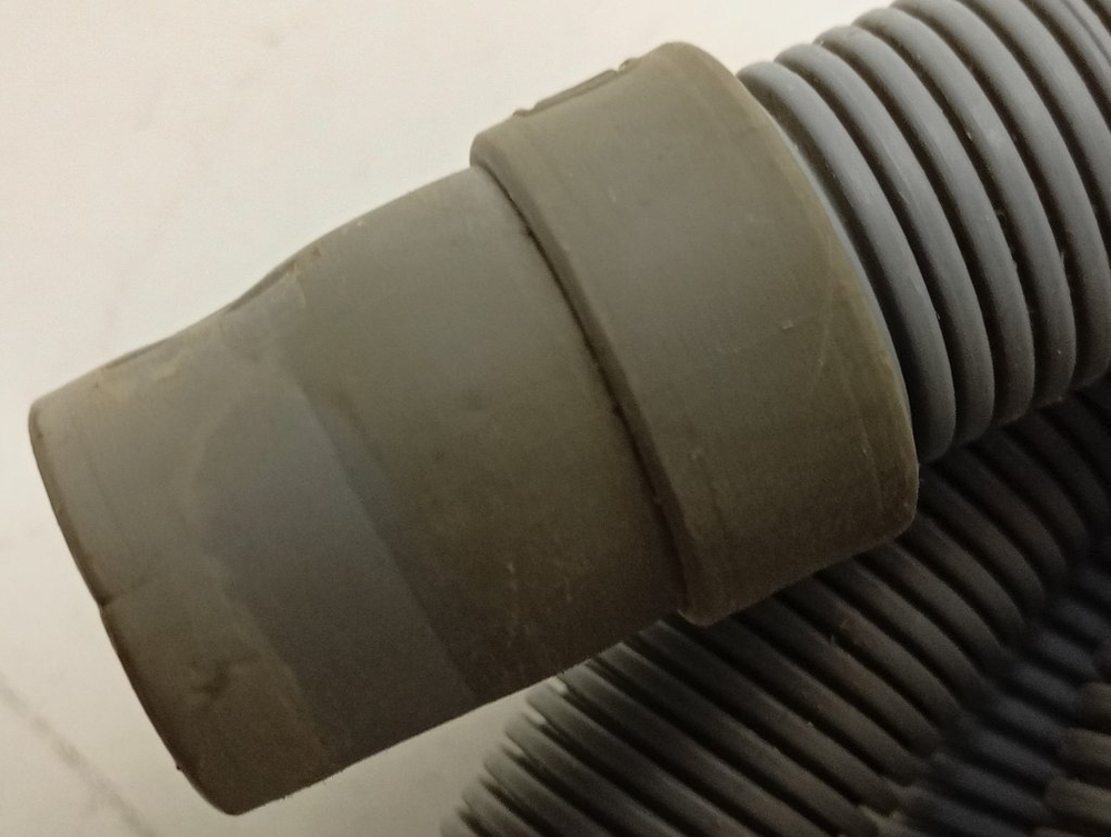 GOY1054L кт48 Сливной шланг для стиральной машины Candy GOY1054L б/у