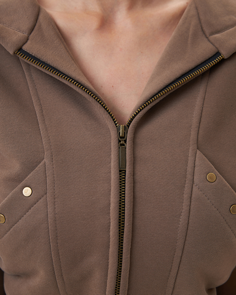 BROWN CROPPED HOODIE