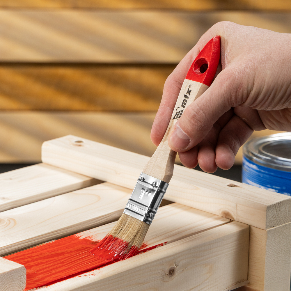 Кисть плоская "Стандарт" 1" (25 мм) натуральная щетина, деревянная ручка MTX 82520