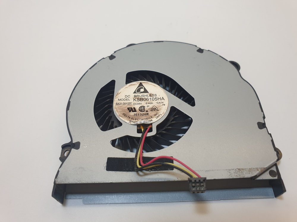 Вeнтилятоp Samsung NP350V5C, BA31-00132C