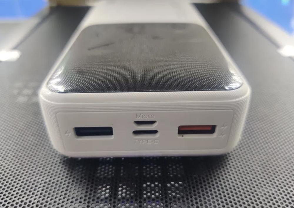G201 / Внешний аккумулятор (Power bank) EOFE G201, 20000mAh(74Wh), , быстрая зарядка, 22.5W, PD3.0, цифр. индикатор