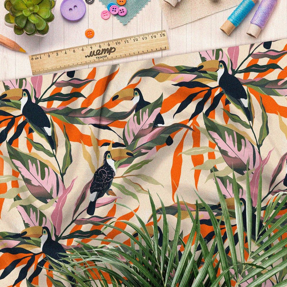 Ткань шелк Армани птица Тукан с яркими листьями
