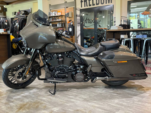 Harley-Davidson CVO STREET GLIDE 117 2021