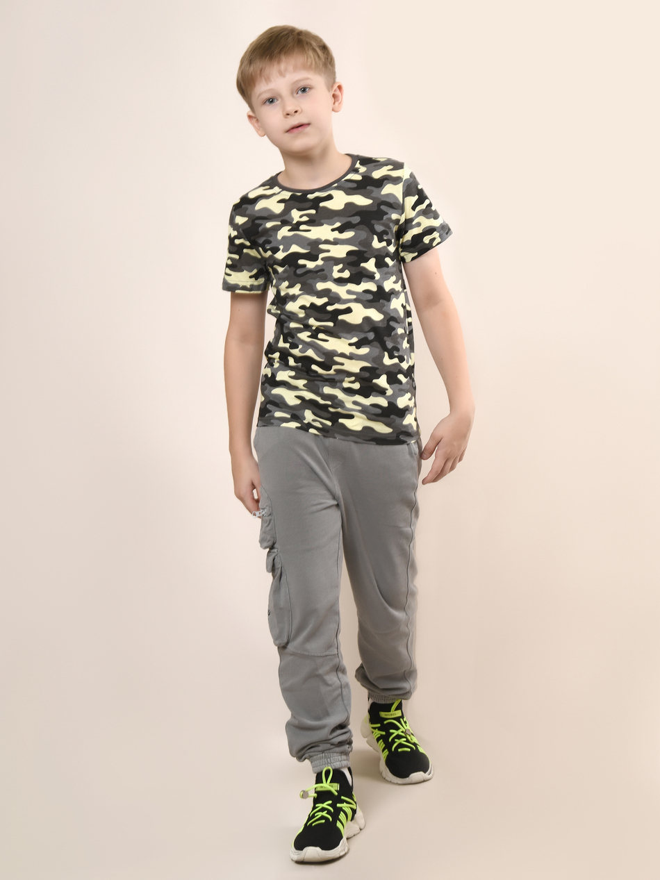 Футболка для мальчика камуфляжная