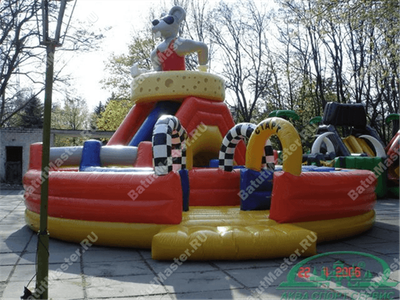 Коммерческий надувной батут "В погоне за сыром"