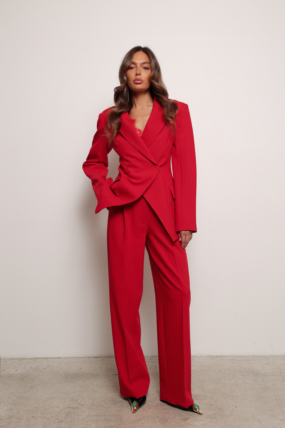 Брюки красные