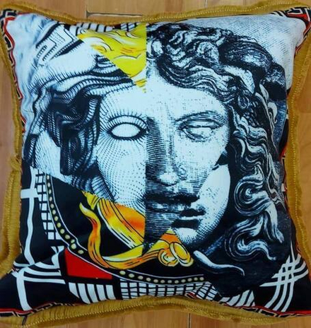 Подушка Versace 50х50 см