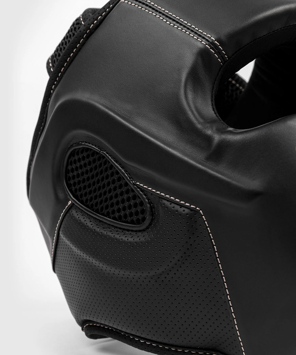 Шлем боксерский Venum Impact Evo Black/Beige