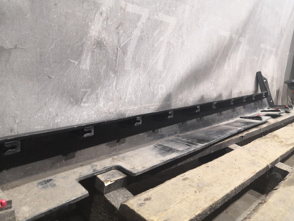 Накладка порога правая Hyundai Creta 1 (GS) 16-21 Б/У Оригинал 87754M0000