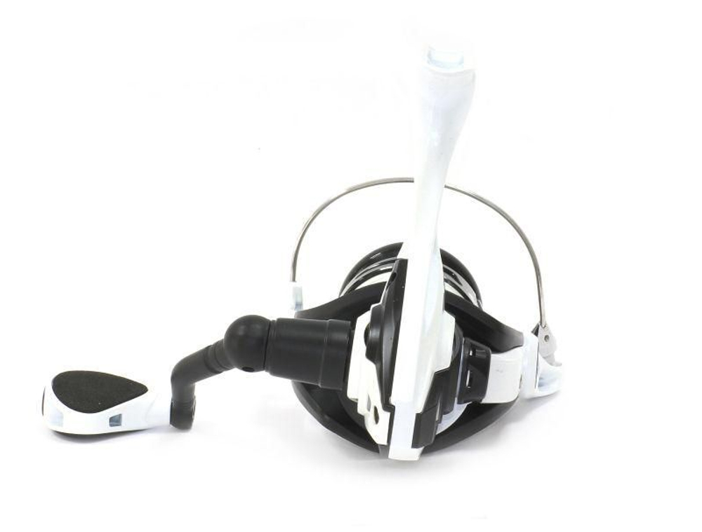 Катушка для рыбалки безынерционная Black Side Magnum FD (10+1 подш.)