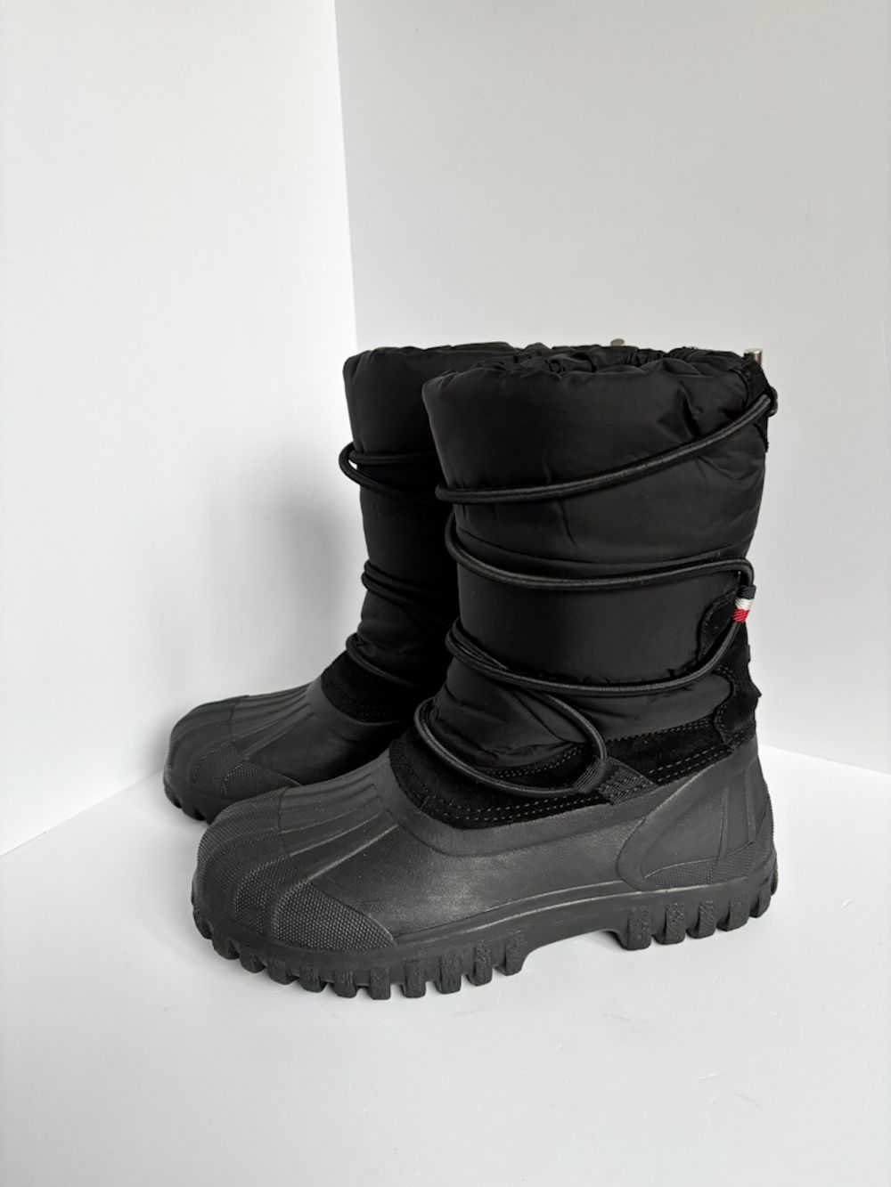 Новые сапоги Moncler, 36