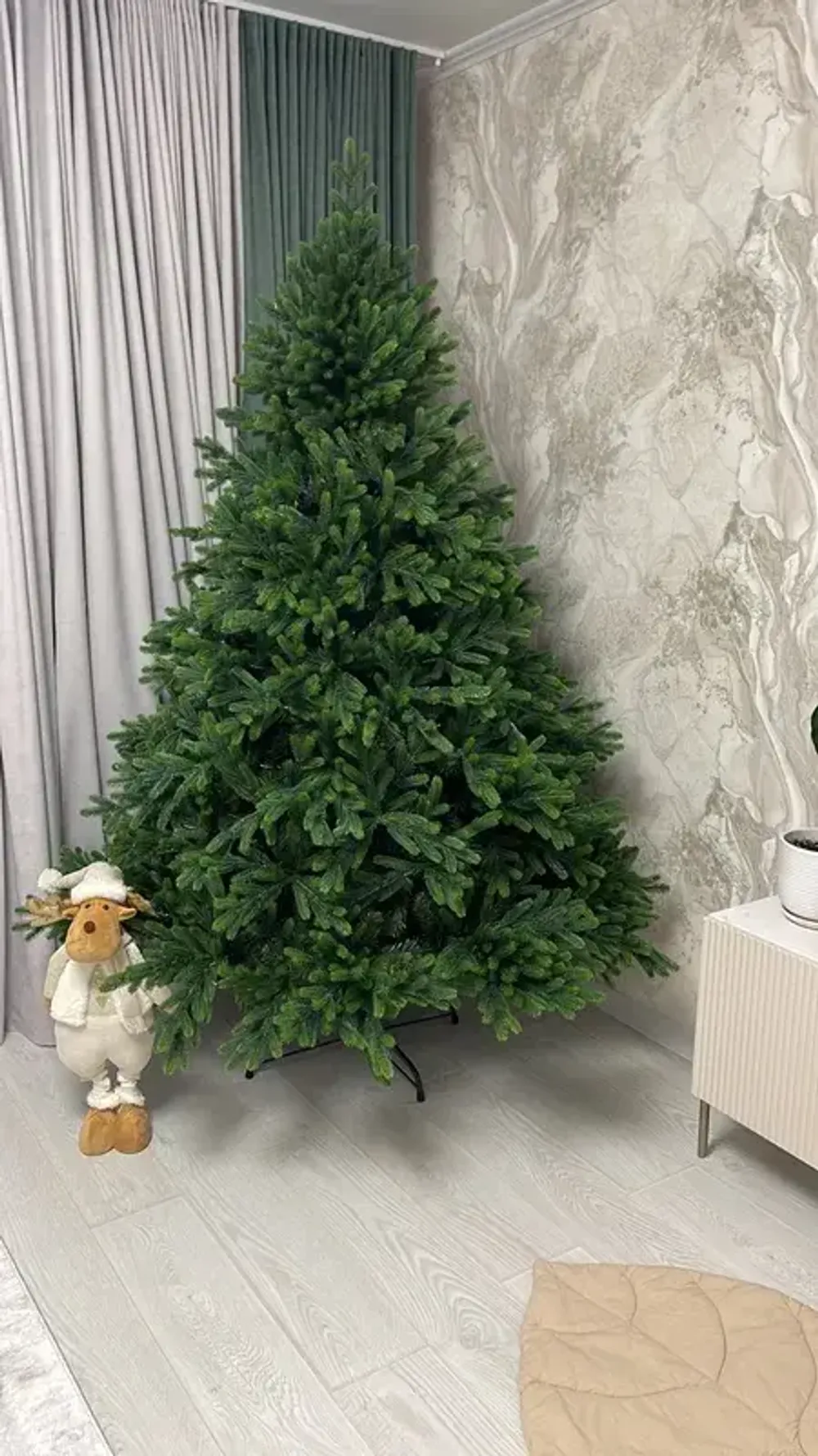 Ель искусственная «Венецианская» (Литая+пвх) 240 см / 2.4 м