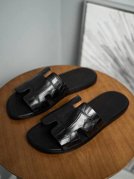 Шлепанцы Hermes из кожи крокодила