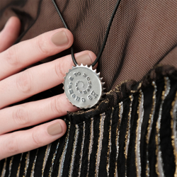 "Диск" подвеска в серебряном покрытии из коллекции "Стройка" от Jenavi