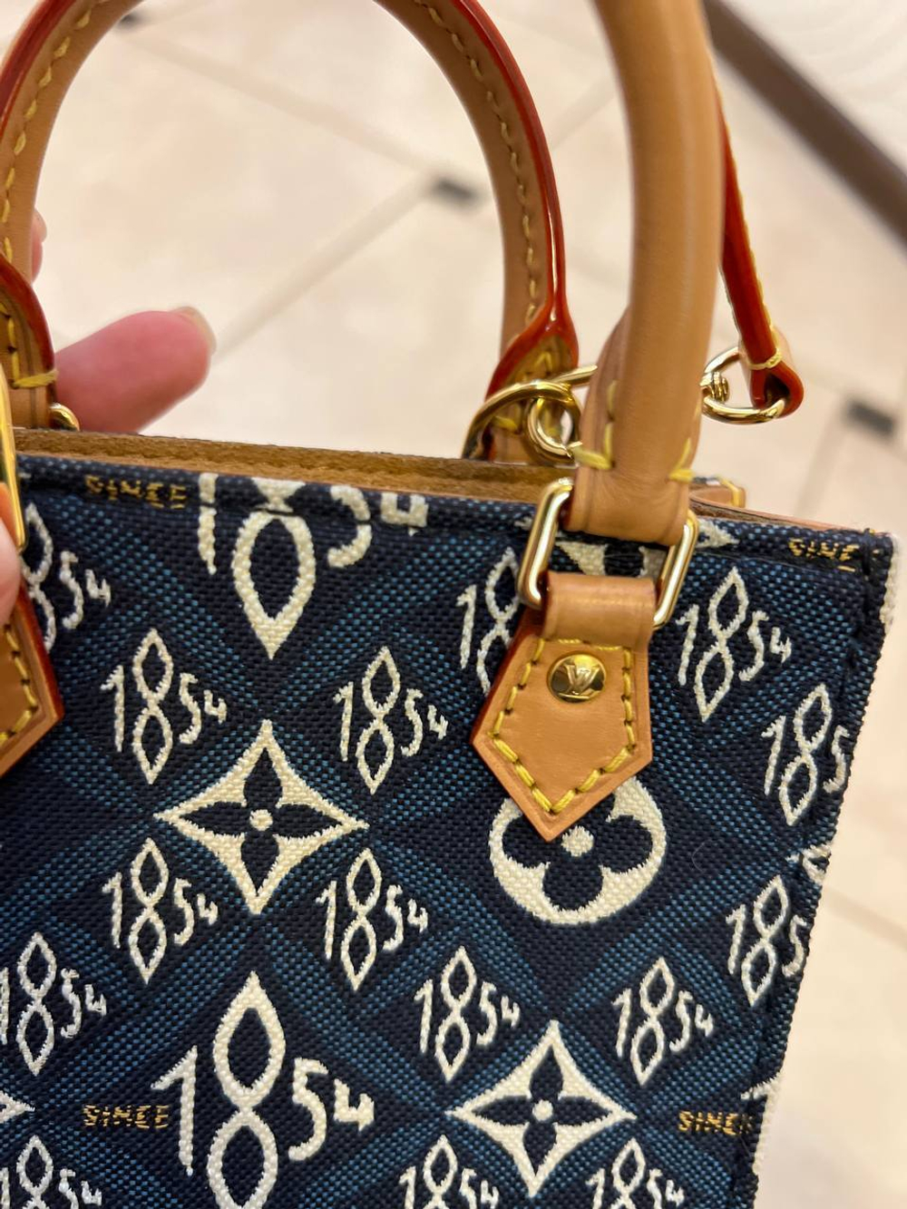 Сумка Louis Vuitton