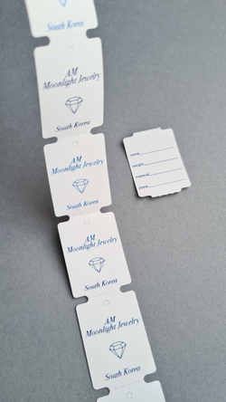 Бирки 24*33 мм. Печать синей фольгой с двух сторон. 1 рул = 1 000 шт