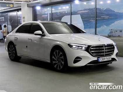Mercedes-Benz E-Class W214 E300 4MATIC Exclusive (04.2024)