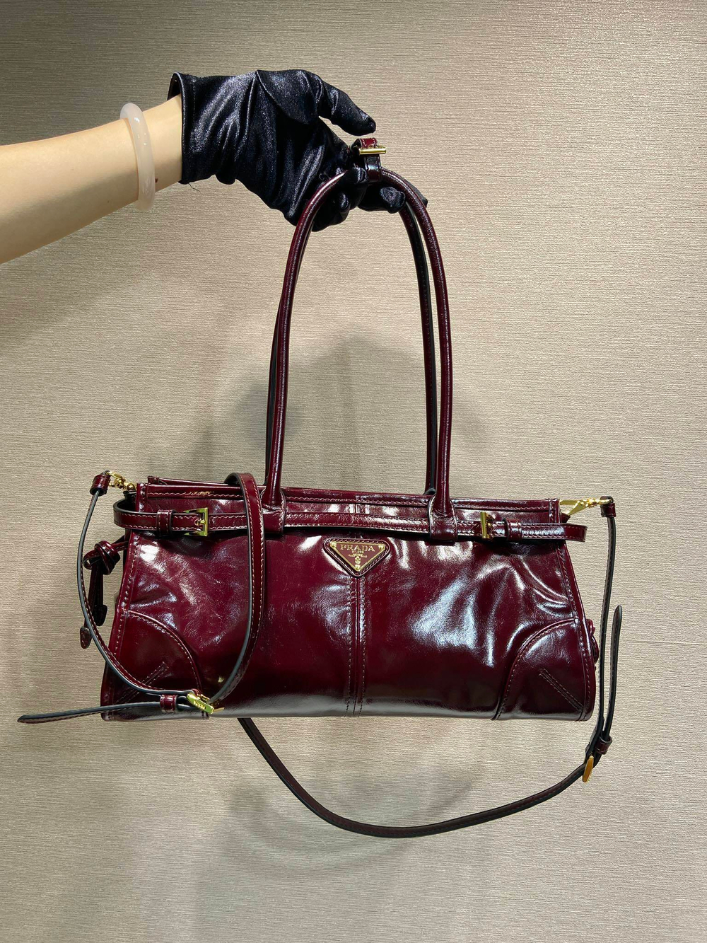 Prada Bonnie Medium 32 cm