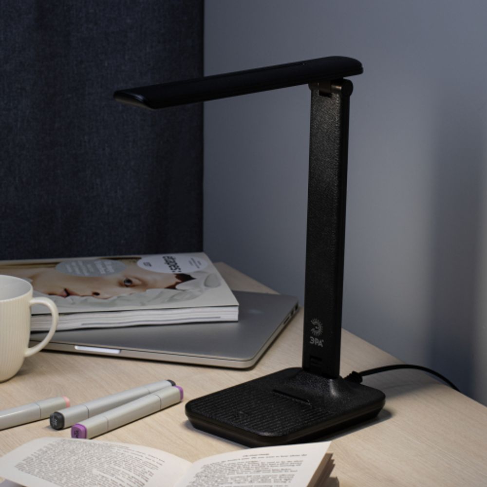 Настольный светильник ЭРА NLED-500-10W-BK светодиодный черный